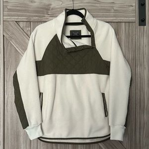 Abercrombie & Fitch Button Sweater - Small